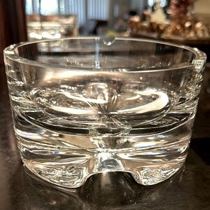 Elegant Large Clear Glass Ashtray.